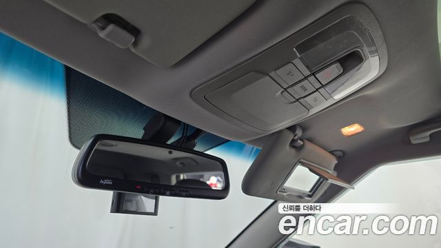 KG Mobility (SsangYong) Tivoli Air Diesel IX 4WD 2017 — фото 19