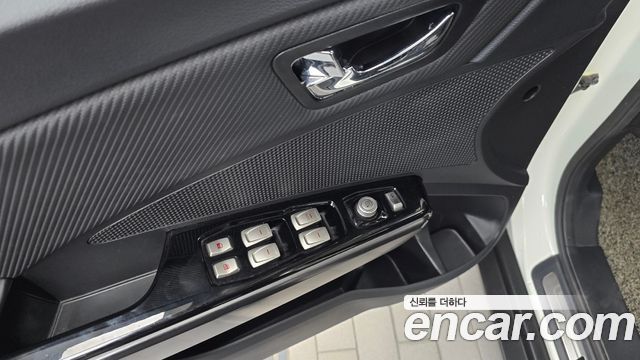 KG Mobility (SsangYong) Tivoli Air Diesel IX 4WD 2017 — фото 28