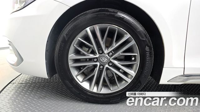 Hyundai Grandeur (IG) 3.0 LPi Modern (Rental Car) 2019 — фото 5