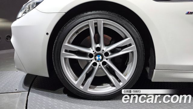 BMW 6 Series (F12) 640d xDrive M Sport Gran Coupe 2017 — фото 5