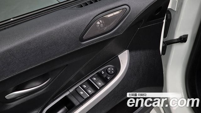 BMW 6 Series (F12) 640d xDrive M Sport Gran Coupe 2017 — фото 16