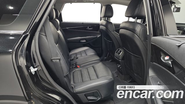 Kia Sorento Diesel 2.0 2WD Prestige 2015 — фото 12