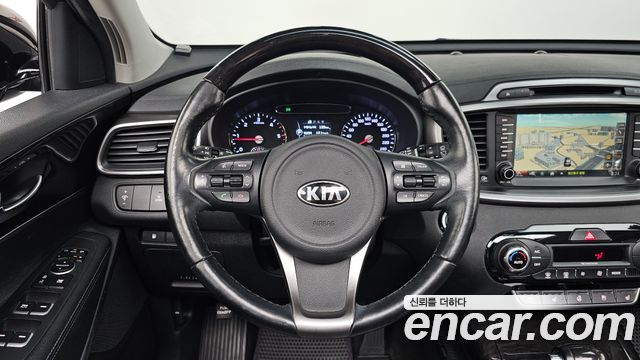 Kia Sorento Diesel 2.0 2WD Prestige 2015 — фото 13