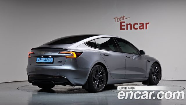 Tesla Model 3 Performance AWD 2026 — фото 2