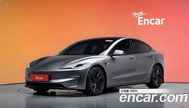 Tesla Model 3 Performance AWD