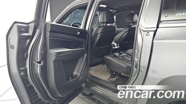 KG Mobility (SsangYong) Rexton Sports Khan Diesel 2.2 4WD Dynamic Edition (5-Link) 2021 — фото 11