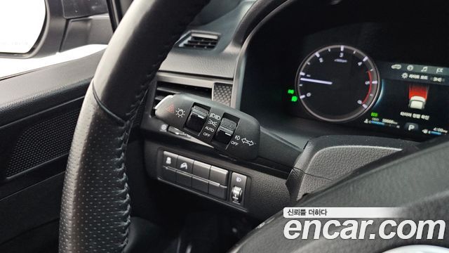 KG Mobility (SsangYong) Rexton Sports Khan Diesel 2.2 4WD Dynamic Edition (5-Link) 2021 — фото 16