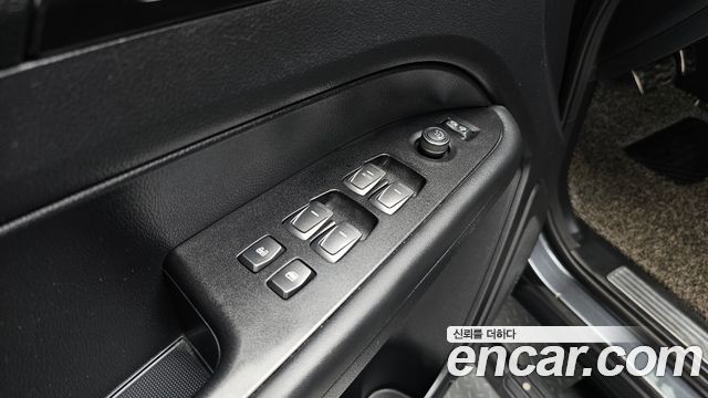 KG Mobility (SsangYong) Rexton Sports Khan Diesel 2.2 4WD Dynamic Edition (5-Link) 2021 — фото 20