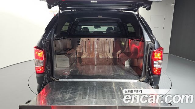KG Mobility (SsangYong) Rexton Sports Khan Diesel 2.2 4WD Dynamic Edition (5-Link) 2021 — фото 29