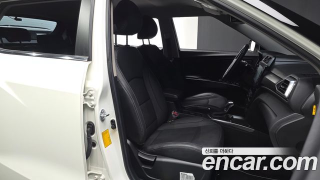 KG Mobility (SsangYong) Tivoli 1.6 2WD V1 2024 — фото 12