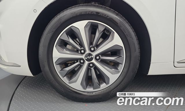 Kia K8 Hybrid Noblesse 2023 — фото 5