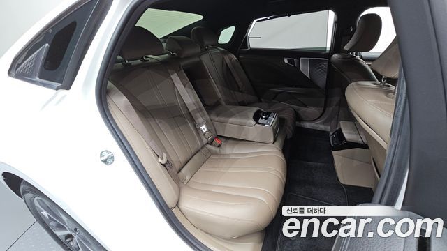Kia K8 Hybrid Noblesse 2023 — фото 11