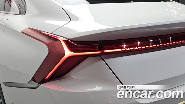 Kia K8 Hybrid Noblesse 2023 — фото 23