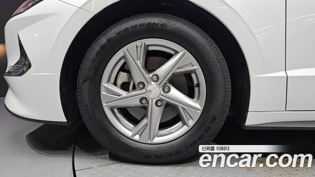 Hyundai Sonata (DN8) 2.0 LPG(rental car) Smart 2022 — фото 5