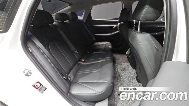 Hyundai Sonata (DN8) 2.0 LPG(rental car) Smart 2022 — фото 11
