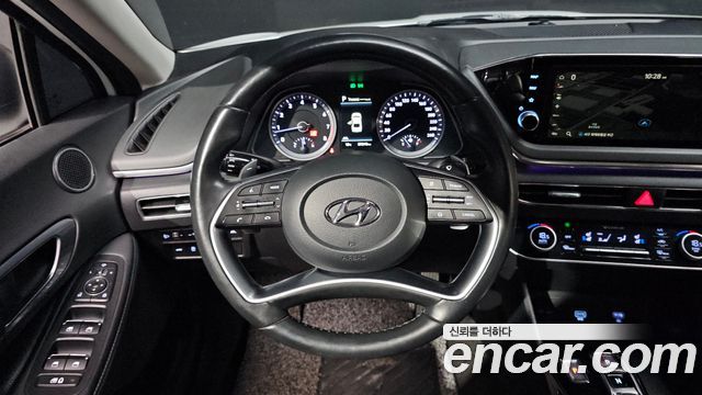 Hyundai Sonata (DN8) 2.0 LPG(rental car) Smart 2022 — фото 13