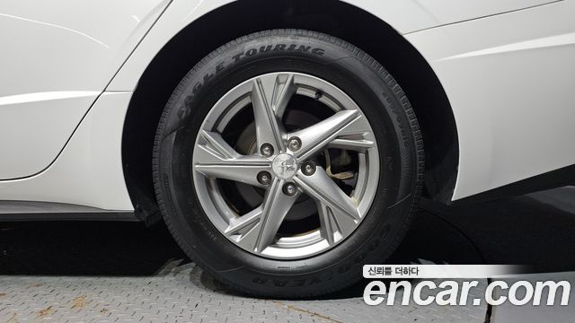 Hyundai Sonata (DN8) 2.0 LPG(rental car) Smart 2022 — фото 21