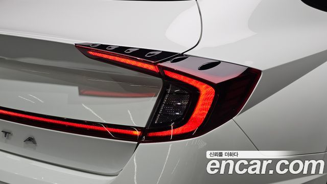 Hyundai Sonata (DN8) 2.0 LPG(rental car) Smart 2022 — фото 23