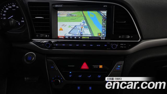 Hyundai Avante (AD) 1.6 GDI Value Plus 2018 — фото 15