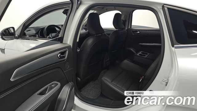 Renault Korea XM3 1.3 TCe RE Signature 2020 — фото 12