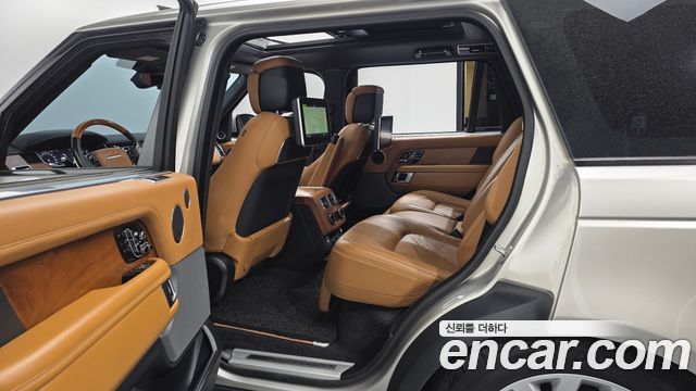 Land Rover Range Rover (IV) 4.4 SDV8 AB LWB DIESEL 2019 — фото 11