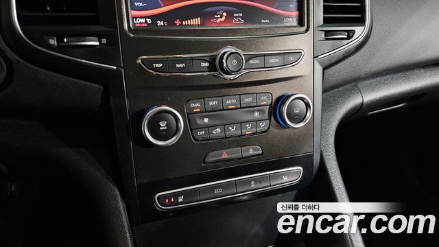 Renault Korea SM6 2.0 GDe SE 2019 — фото 19
