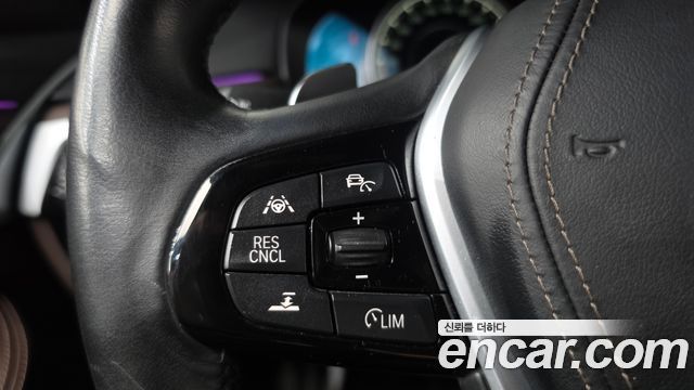 BMW 5 Series (G30) 530i xDrive M Sport Package Plus 2018 — фото 18