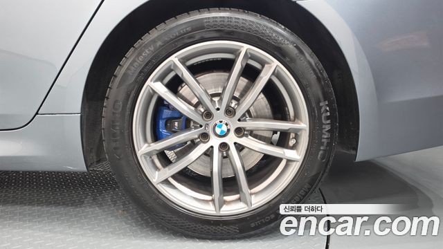 BMW 5 Series (G30) 530i xDrive M Sport Package Plus 2018 — фото 21