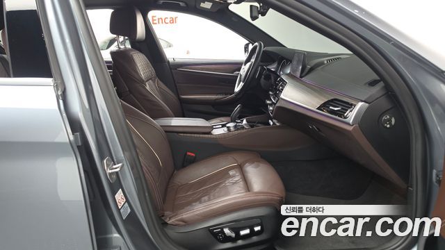 BMW 5 Series (G30) 530i xDrive M Sport Package Plus 2018 — фото 26