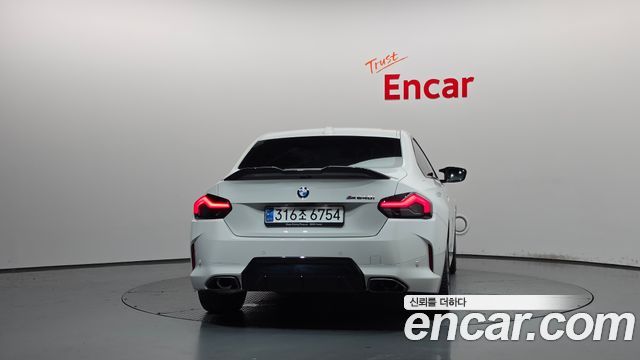 BMW 2 Series (G42) M240i xDrive Coupe 2023 — фото 4
