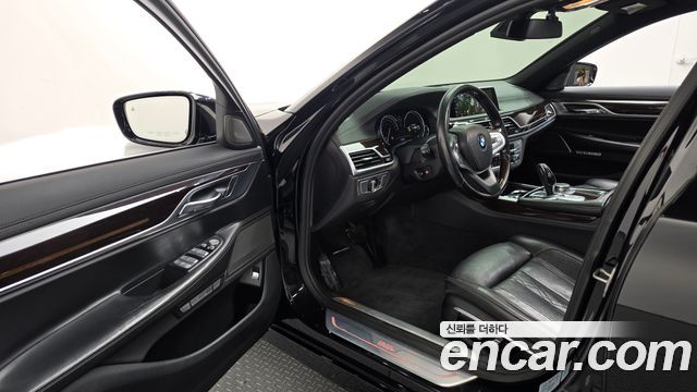 BMW 7 Series (G11) 730d xDrive 2016 — фото 10