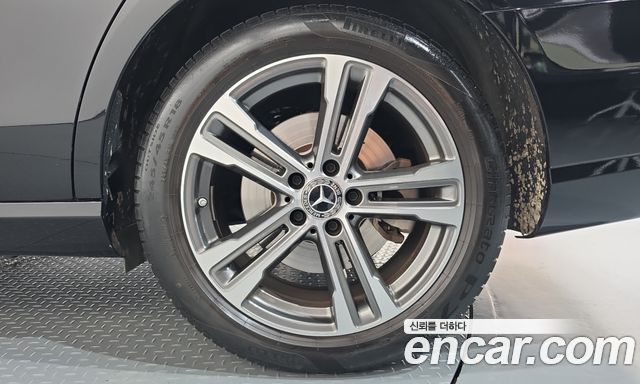 Mercedes-Benz E-Class (W213) E350 4MATIC Avantgarde 2022 — фото 21