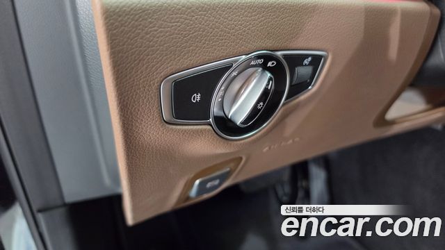 Mercedes-Benz E-Class (W213) E350 4MATIC Avantgarde 2022 — фото 27
