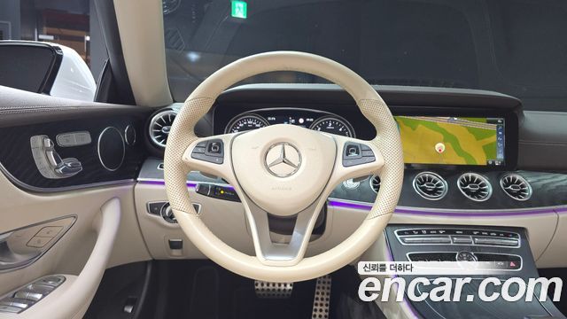 Mercedes-Benz E-Class (W213) E220d Cabriolet 2018 — фото 13