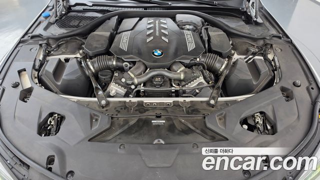 BMW 8 Series (G15) M850i xDrive Gran Coupe 2024 — фото 6