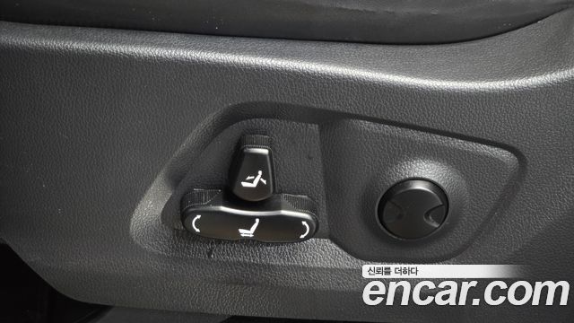 KG Mobility (SsangYong) Rexton Sports Diesel 2.2 4WD Advance 2023 — фото 31