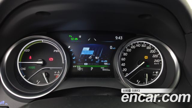 Toyota Camry (XV70) 2.5 XLE Hybrid 2019 — фото 8