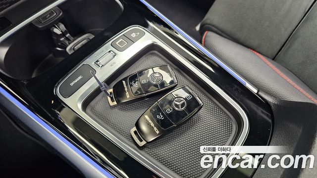 Mercedes-Benz GLB-Class (X247) AMG GLB35 4MATIC 2026 — фото 15