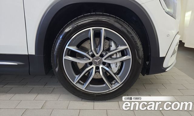 Mercedes-Benz GLB-Class (X247) AMG GLB35 4MATIC 2026 — фото 21