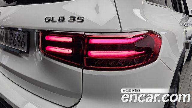 Mercedes-Benz GLB-Class (X247) AMG GLB35 4MATIC 2026 — фото 23