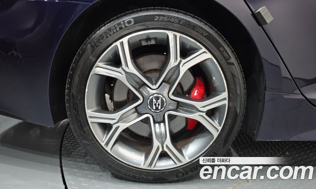 Kia Stinger 2.2 Diesel AWD Platinum 2020 — фото 5