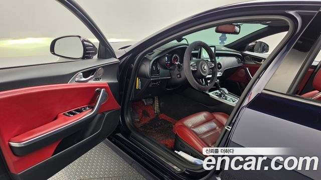 Kia Stinger 2.2 Diesel AWD Platinum 2020 — фото 10