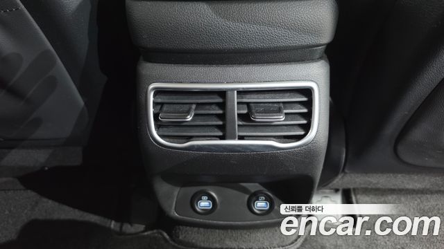 Hyundai Santa Fe HEV 1.6 2WD Exclusive 2022 — фото 35