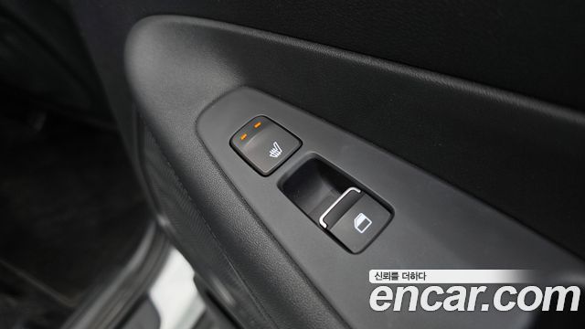 Hyundai Santa Fe HEV 1.6 2WD Exclusive 2022 — фото 36