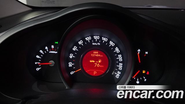 Kia Sportage R Diesel 2WD TLX High-Deluxe 2013 — фото 8