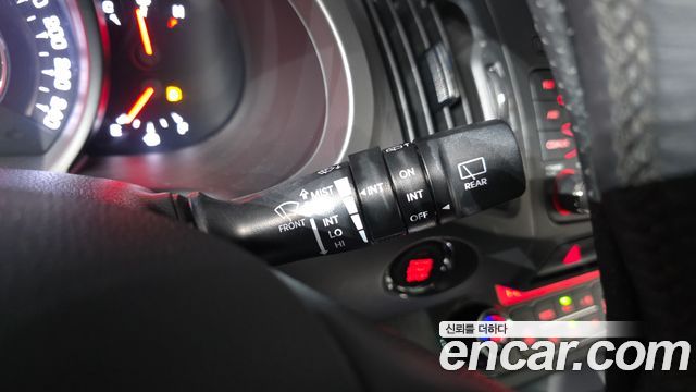 Kia Sportage R Diesel 2WD TLX High-Deluxe 2013 — фото 14
