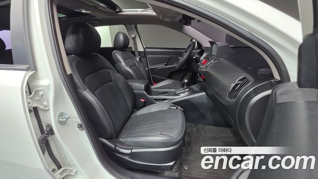 Kia Sportage R Diesel 2WD TLX High-Deluxe 2013 — фото 20