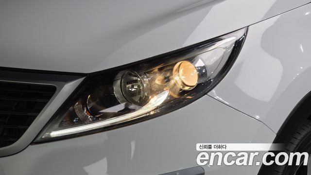 Kia Sportage R Diesel 2WD TLX High-Deluxe 2013 — фото 22