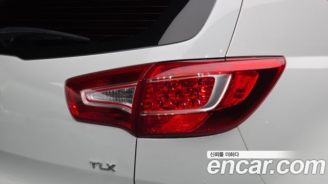 Kia Sportage R Diesel 2WD TLX High-Deluxe 2013 — фото 23