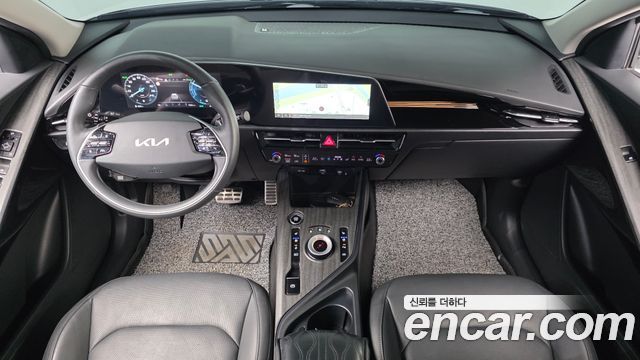 Kia Niro Signature 2023 — фото 7